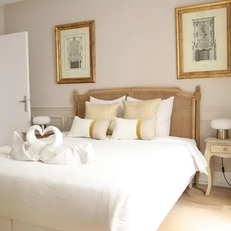 Apartamento Parisian Charm 1-bedroom Near Les Invalides *