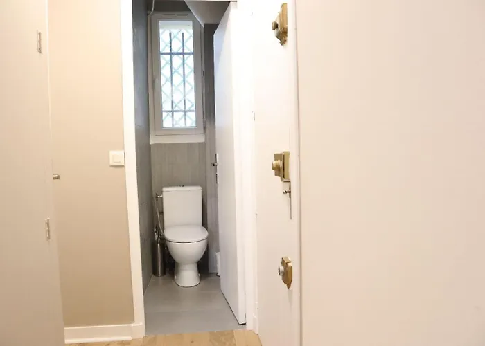 Parisian Charm 1-bedroom Near Les Invalides Paris