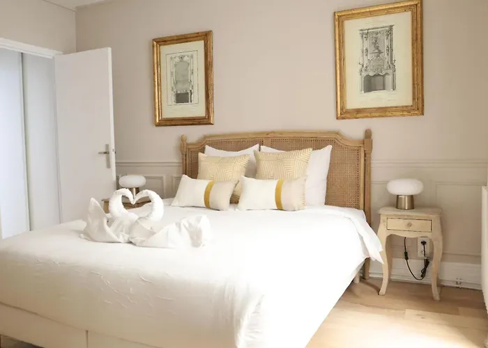 Apartamento Parisian Charm 1-bedroom Near Les Invalides *